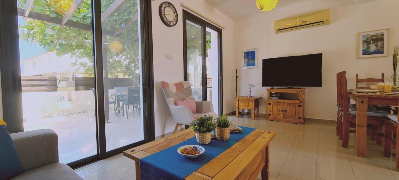 Stay Kyklades Resort & Spa Paralímni Eksteriør bilde