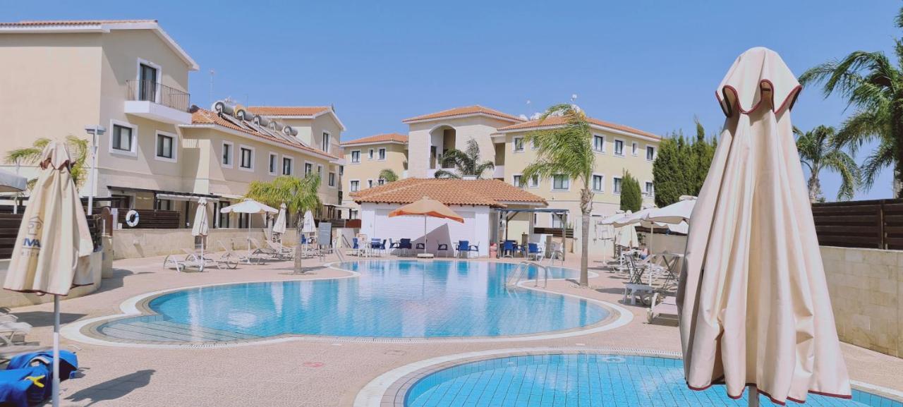 Stay Kyklades Resort & Spa Paralímni Eksteriør bilde